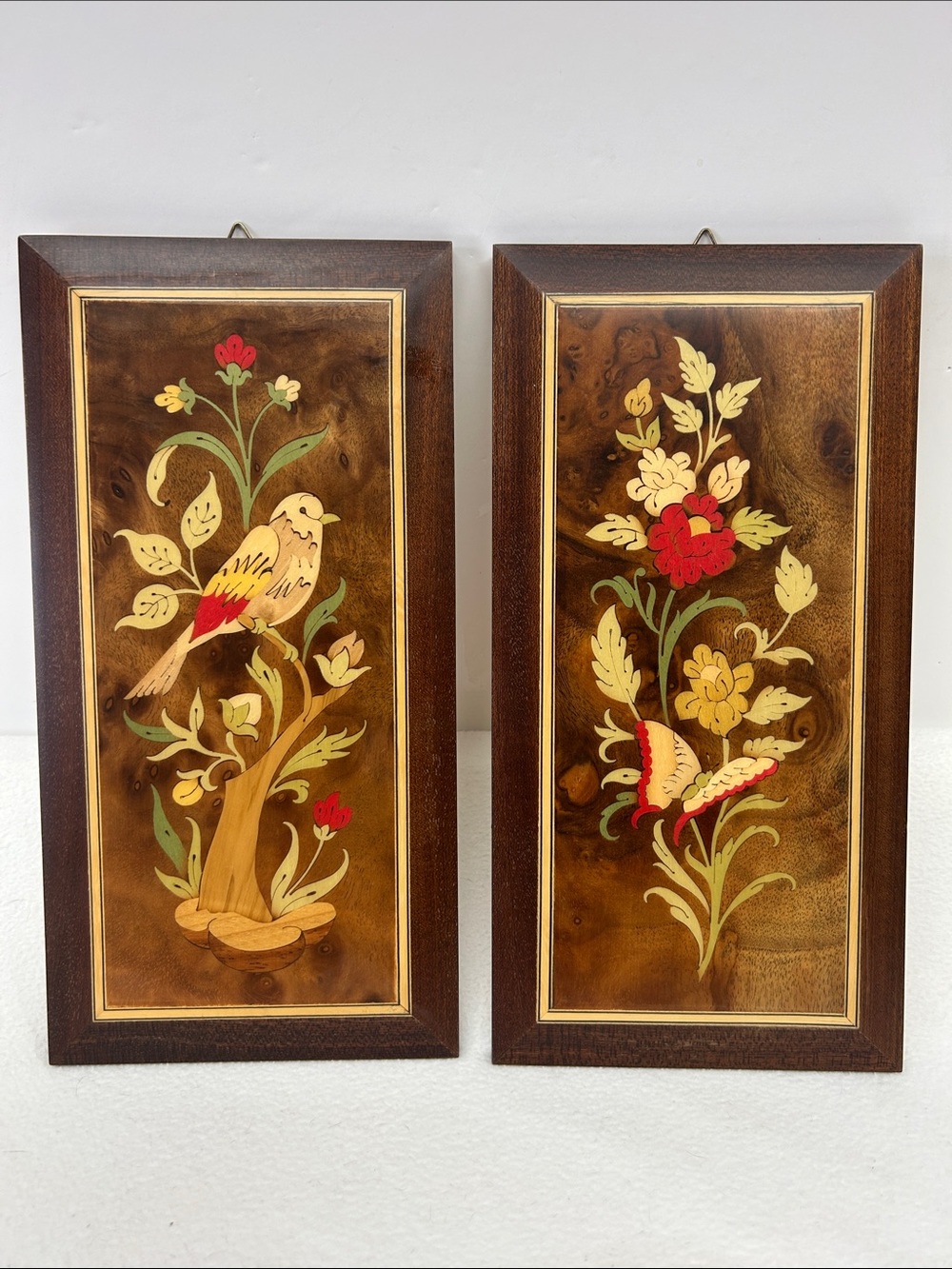 Vintage 1970’s pair of Italian Sorrento marquetry hand inlaid wood wall plaques